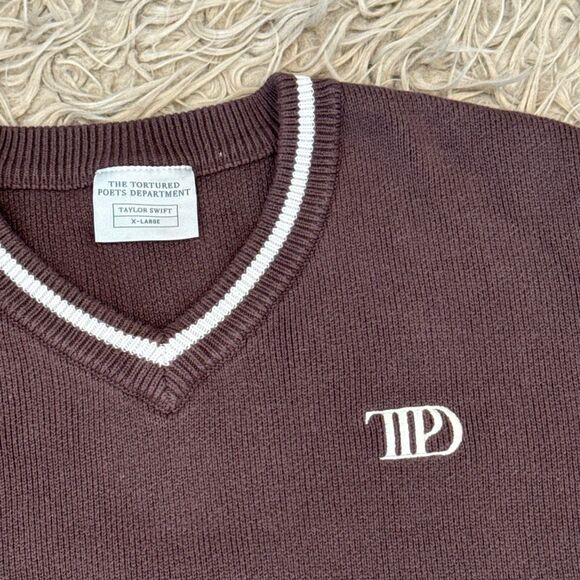 Taylor Swift Tortured Poets Department Pullover Sweater XL - Picture 2 of 4